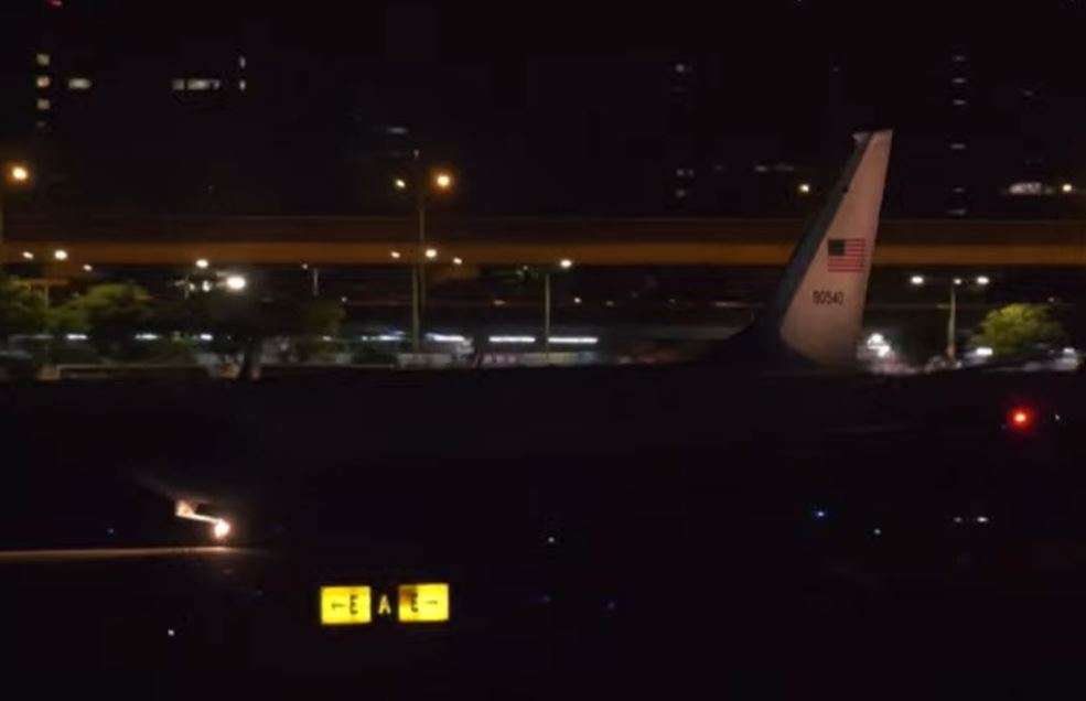 air force spar19 Nansy pelosi