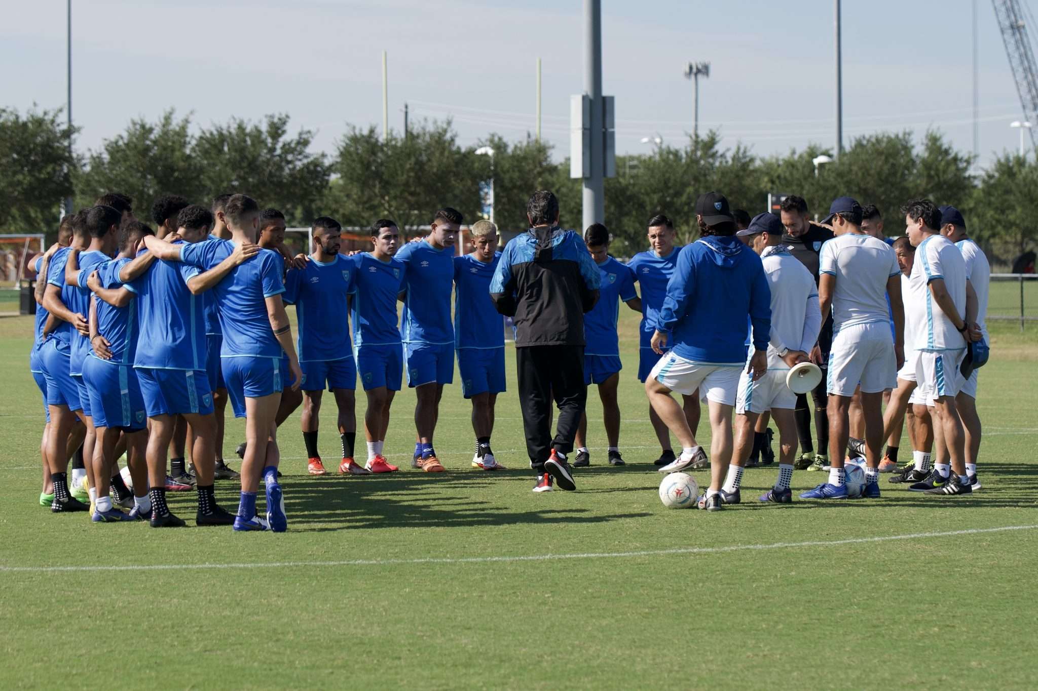 Luis Fernando Tena Selección Guatemala