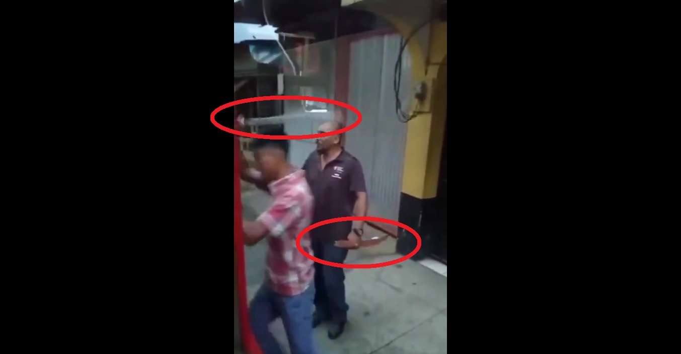 VIDEO | ¡A punta de machete! pilotos y ayudantes protagonizan enfrentamiento