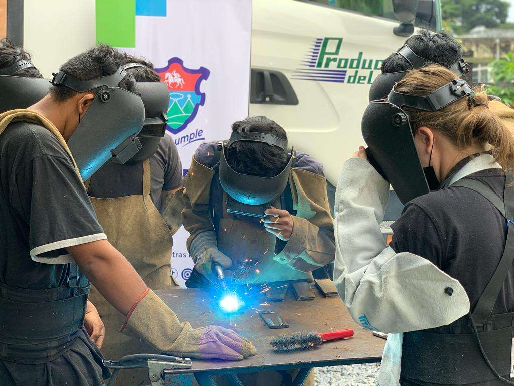 Inscríbase a los técnicos laborales gratuitos de la Escuela Taller Municipal