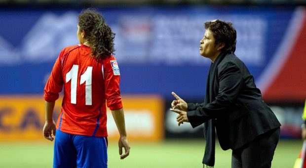 Karla Alemán Selección Femenina