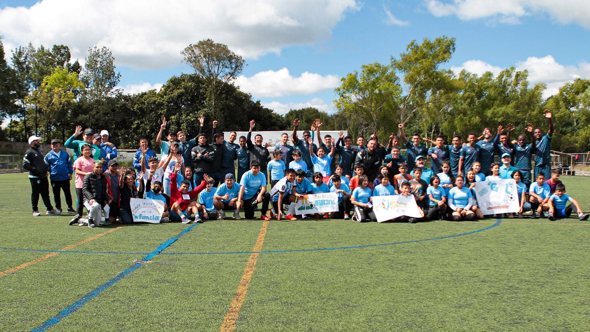 Comunicaciones y Unicef conmemoran Día Mundial de la Infancia