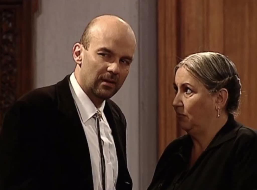 Andres Martínez Pasión de Gavilanes