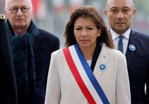 La alcaldesa de París, Anne Hidalgo
