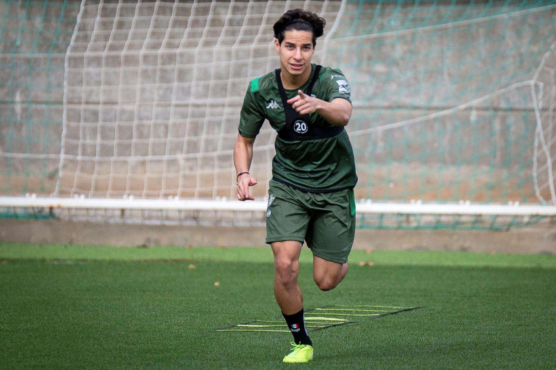 Diego Lainez