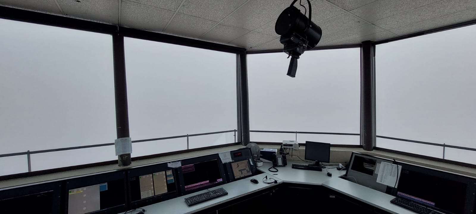 Aeropuerto La Aurora alerta verde