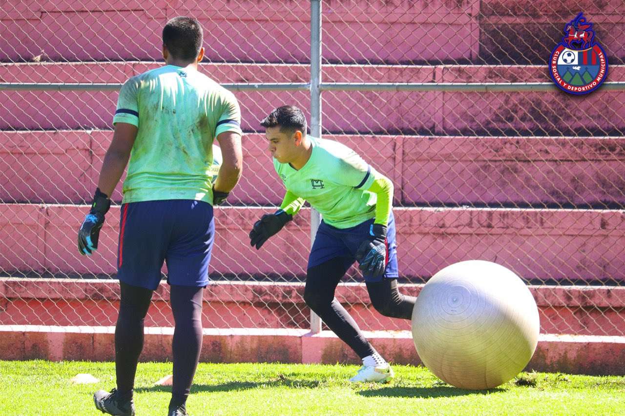 Luis Tatuaca Municipal Liga Nacional