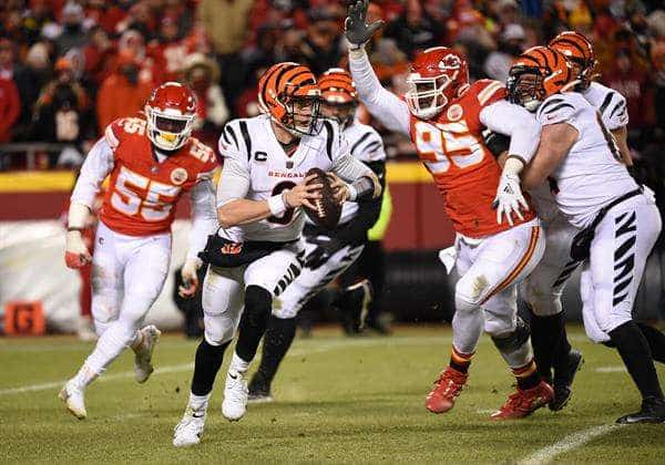 Chiefs se coronan en AFC sobre Bengals y jugarán el Super Bowl ante Eagles