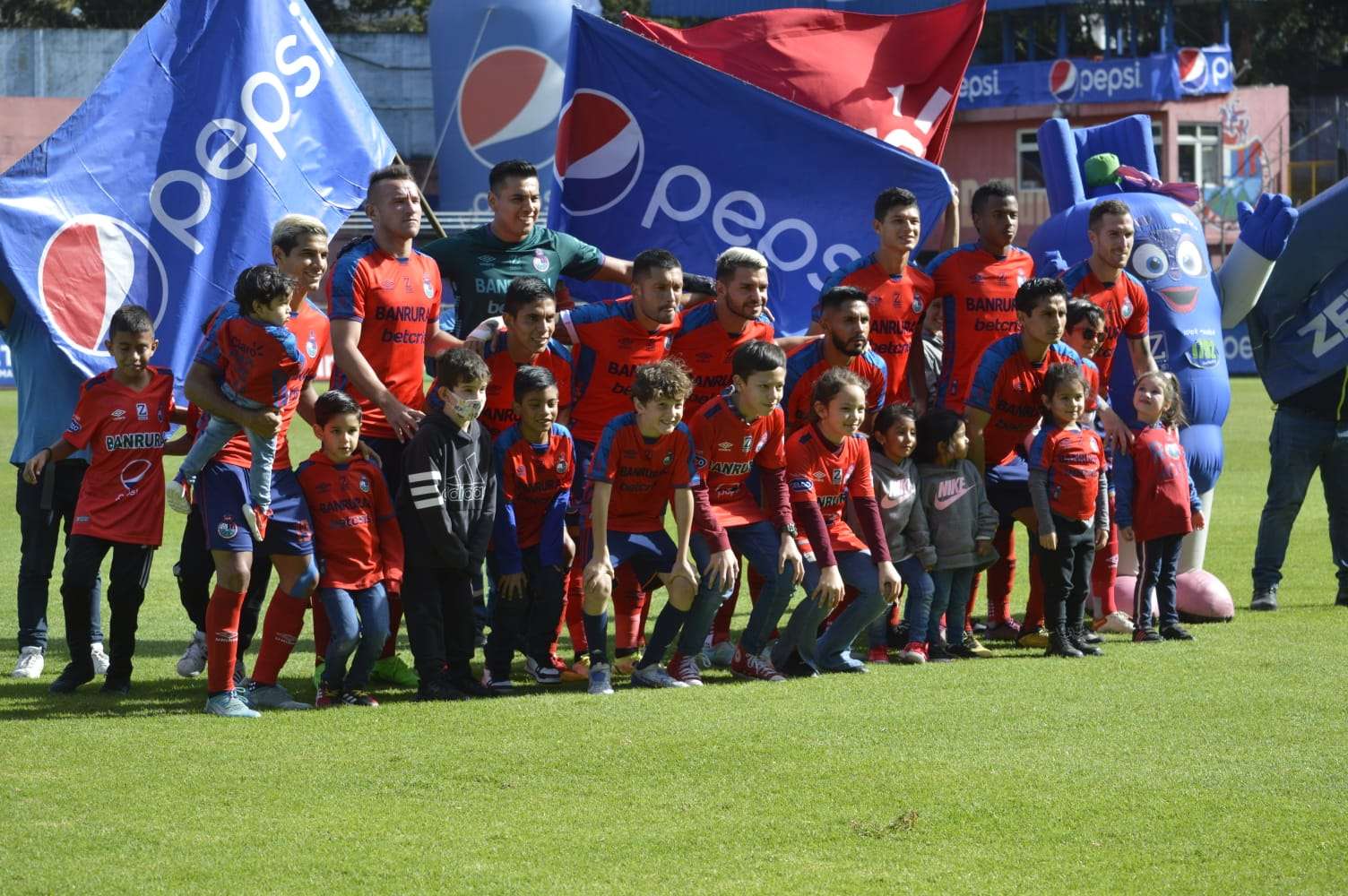 Municipal Mixco Marco Dominguez