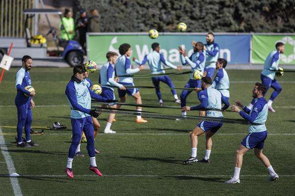 Los jugadores del Atlético de Madrid, durante el entrenamiento de este jueves. EFE/Rodrigo Jiménez