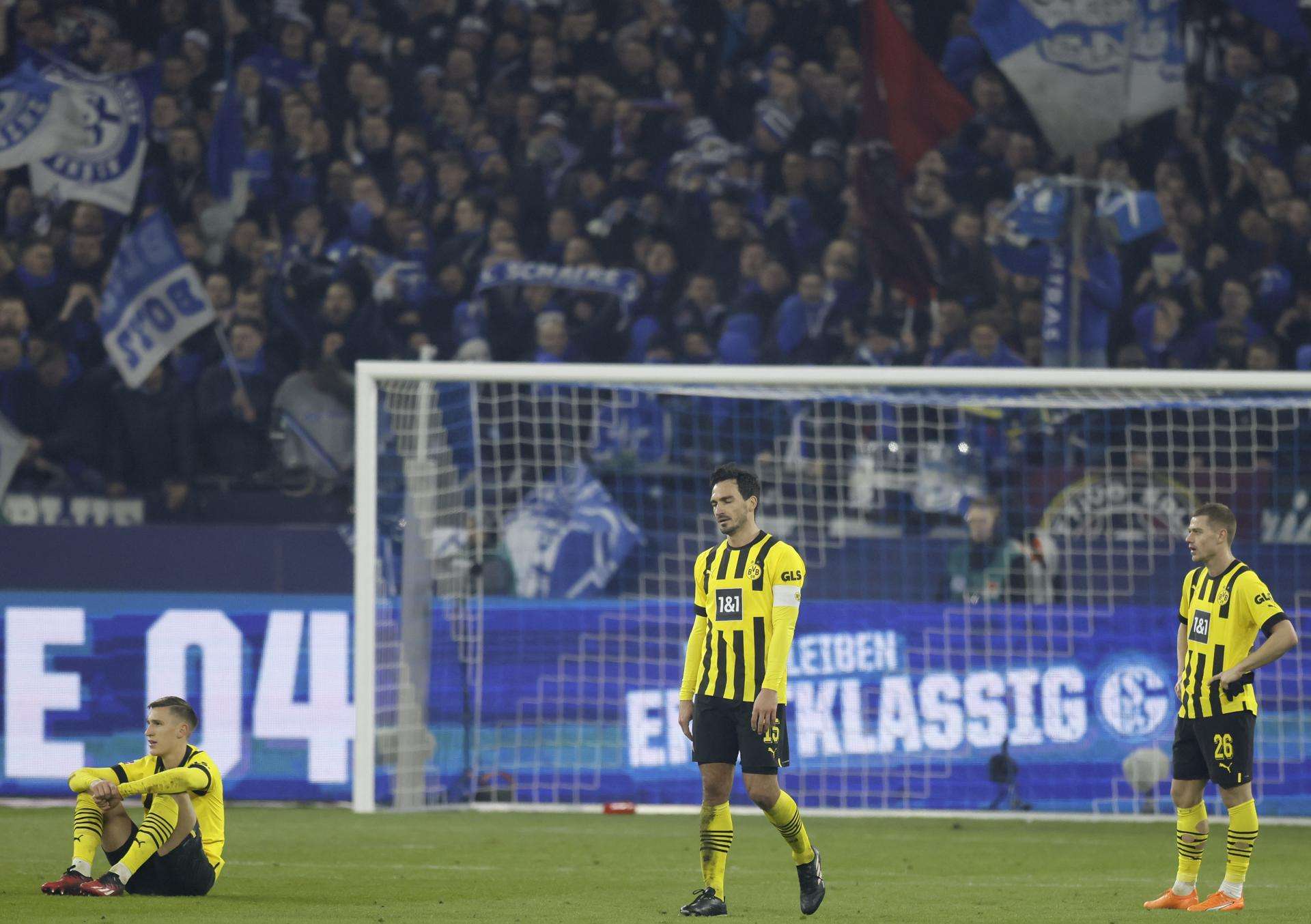 2-2. El Dortmund empata el derbi y el Bayern es líder solitario