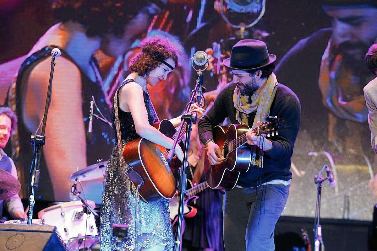 Gaby moreno y oscar isaac