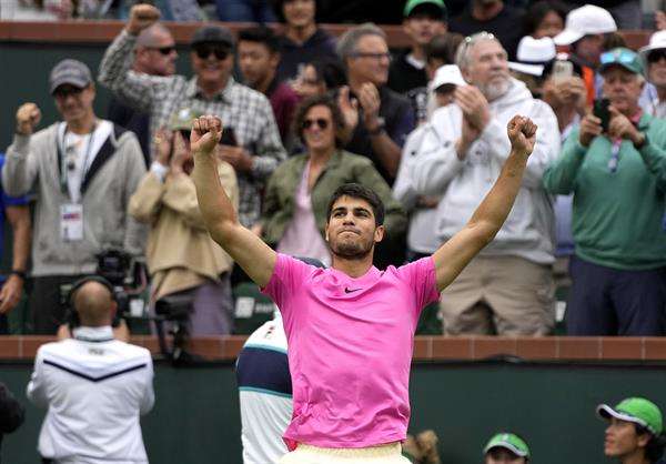 El español Carlos Alcaraz vuelve a cima mundial del tenis tras vencer en el primer Masters 1000 de la temporada