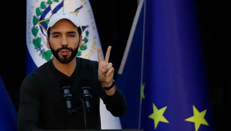 nayib bukele salvadoreños
