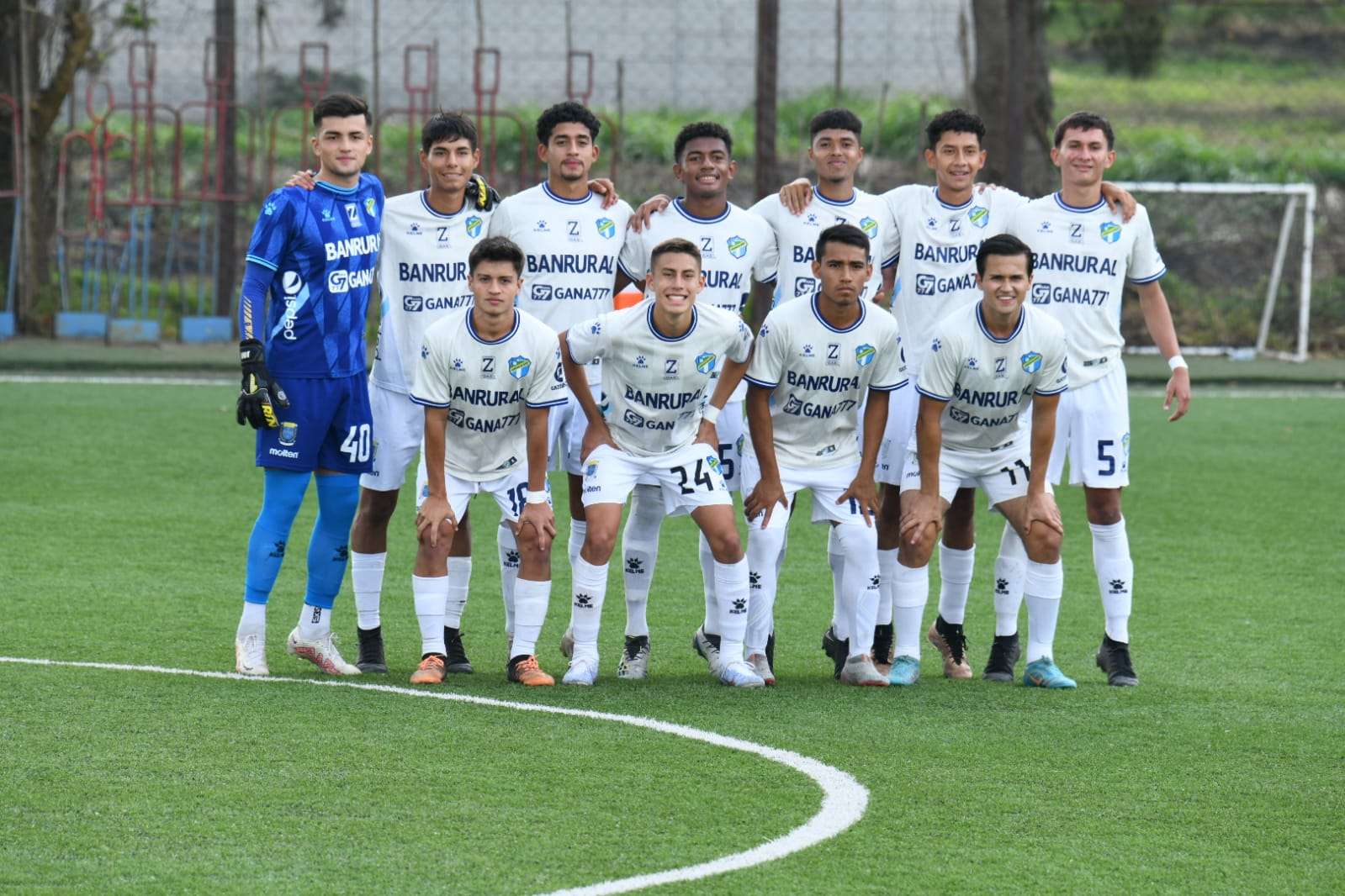 Minutos juveniles Comunicaciones especial