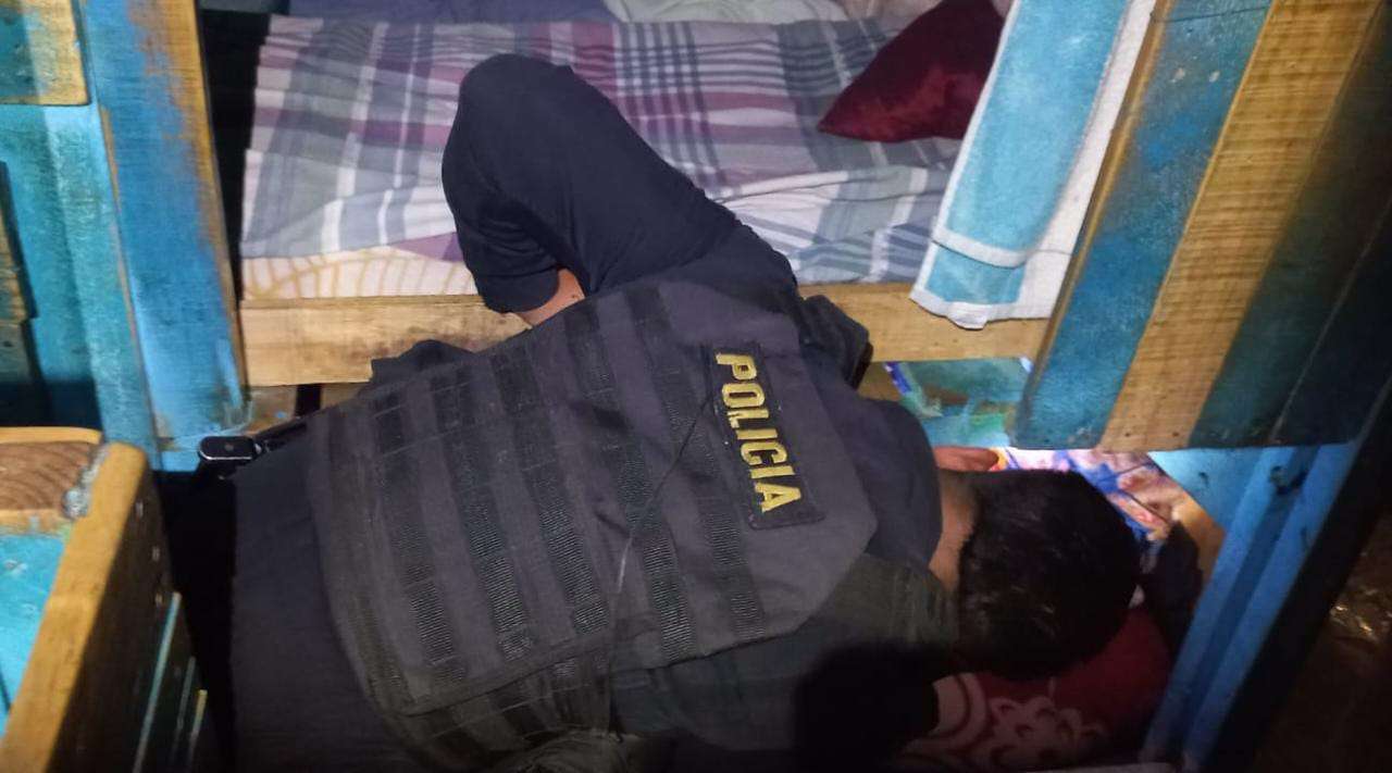 En requisa dentro de cárcel le incautan a un reo Q25 mil, droga y celulares