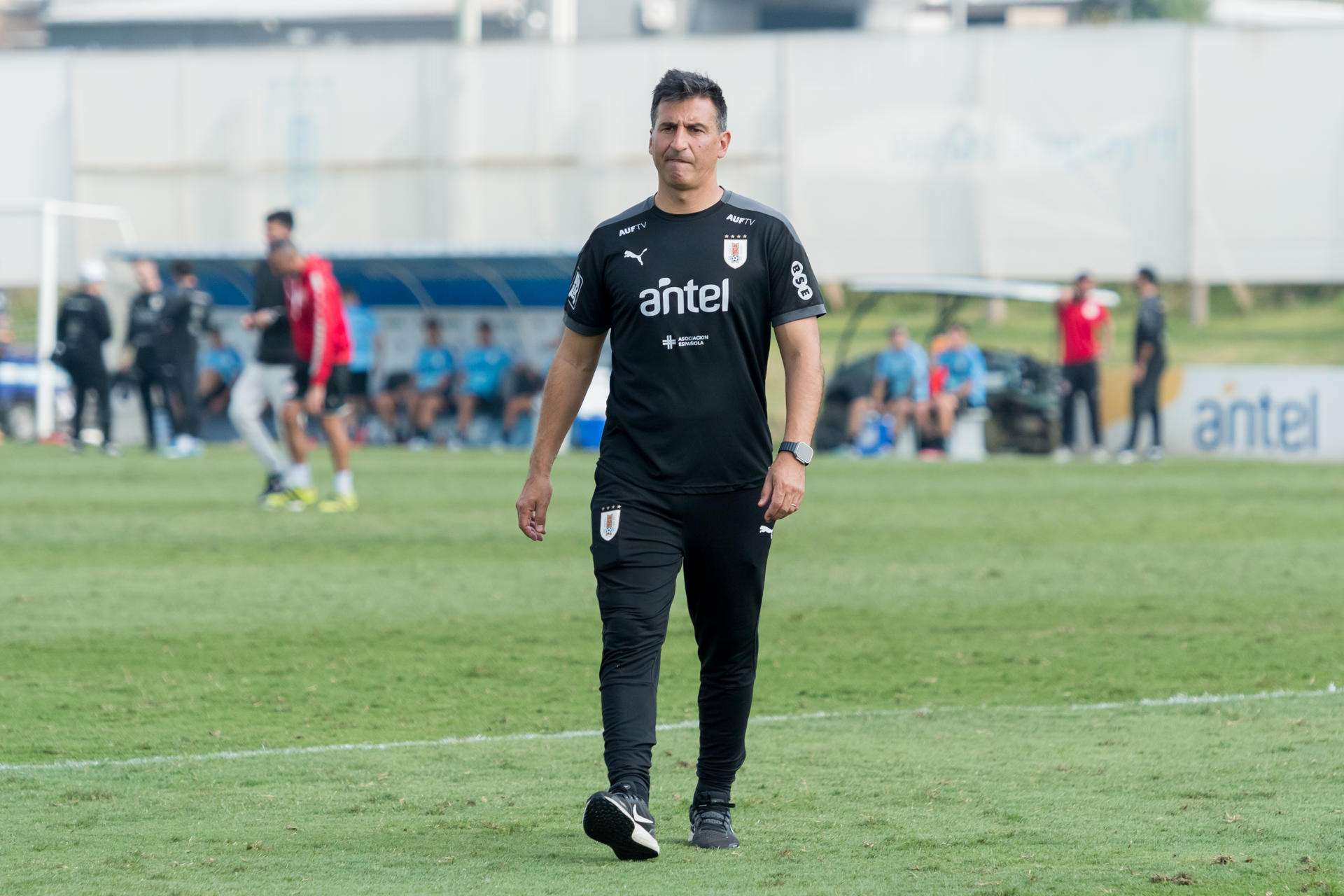 Broli, seleccionador de Uruguay, lamenta la baja de Álvaro Rodríguez