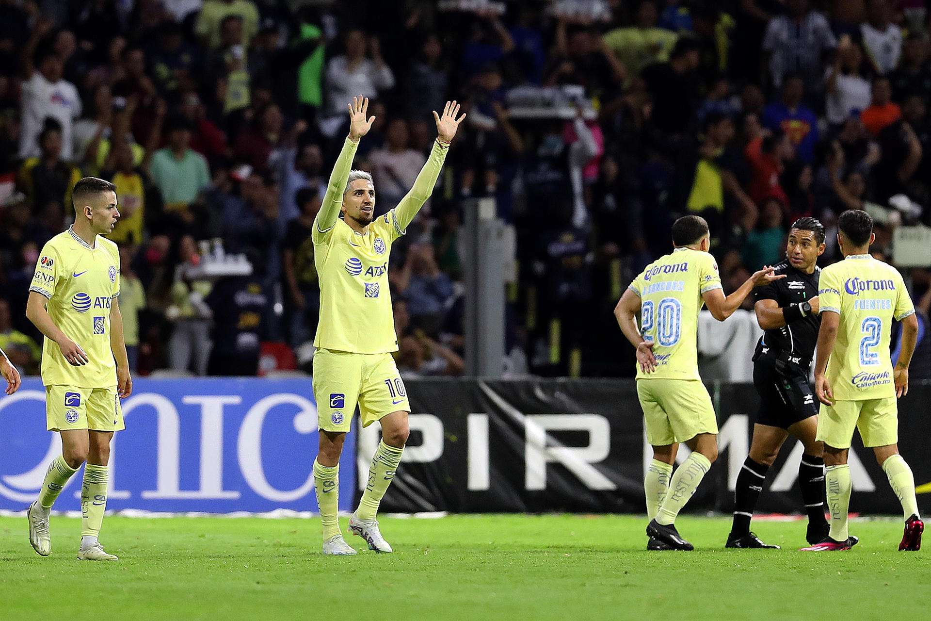 América 2 1 Rayados