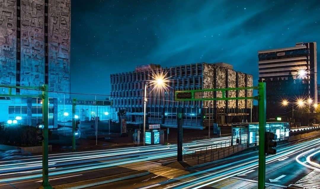 noche centro cívico horarios