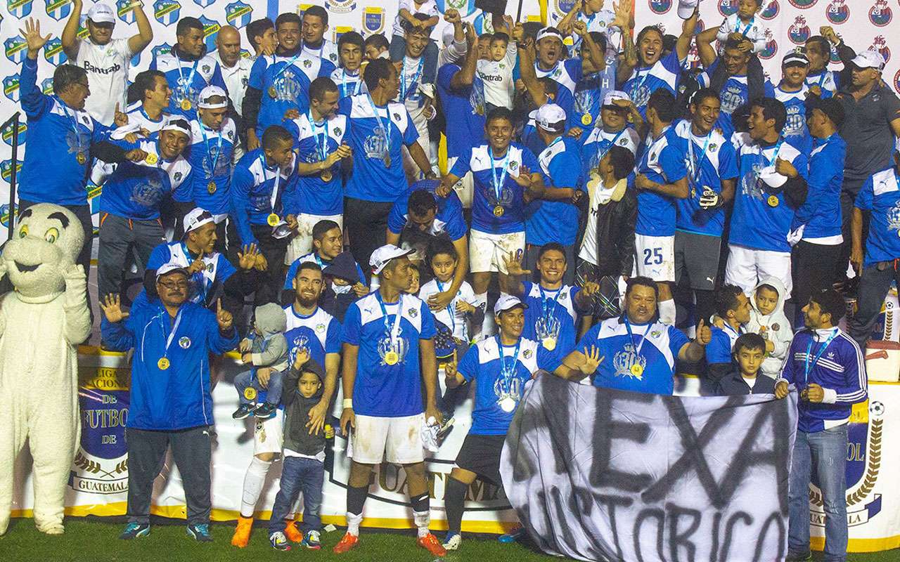 Comunicaciones hexacampeón