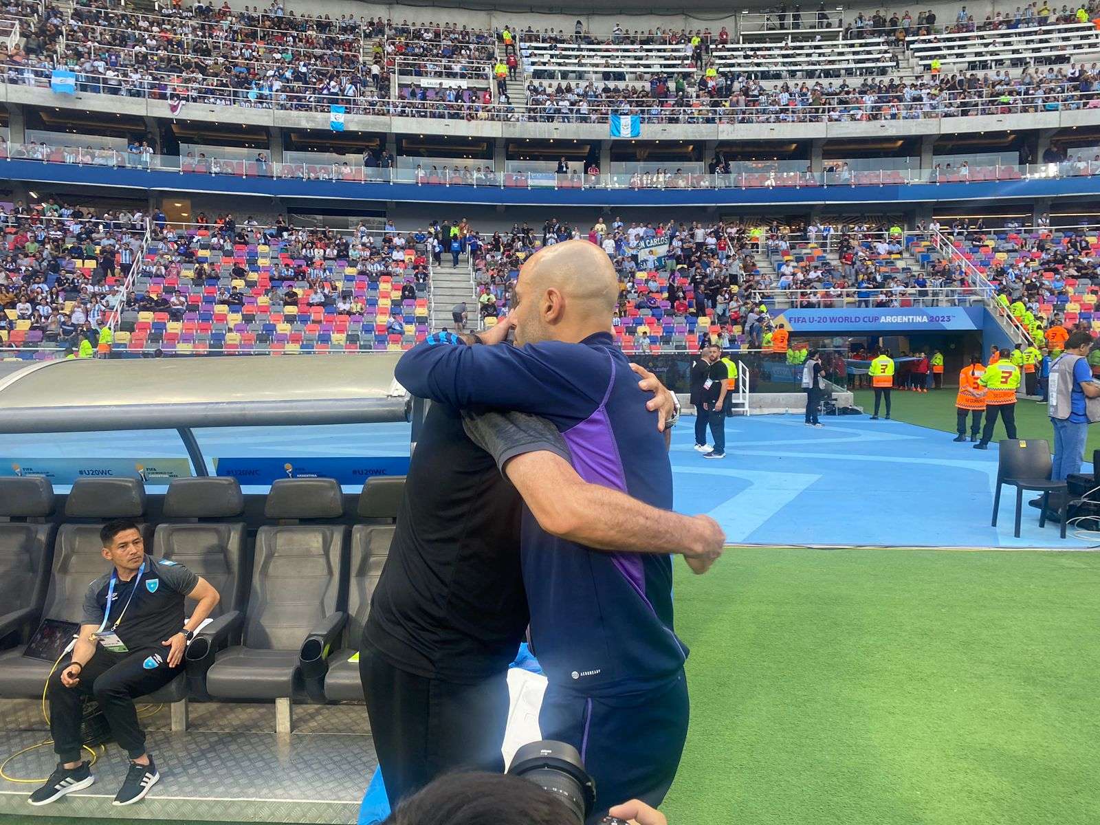 Rafael Loredo y Javier Mascherano