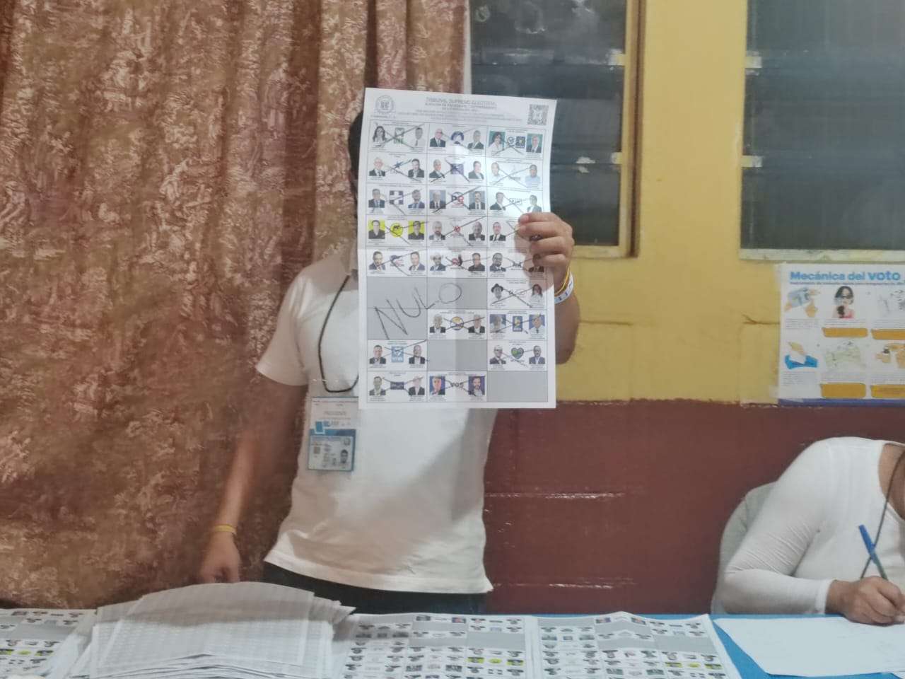 Papeletas guatemaltecos TSE Elecciones 2023