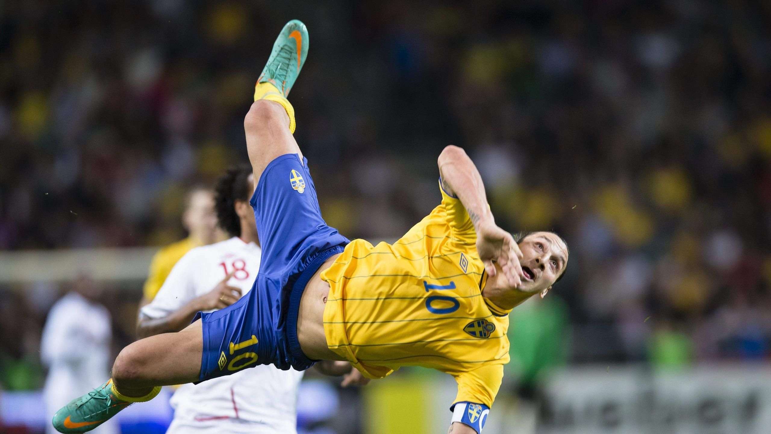 VIDEO | ¿Será esta la mejor chilena en la historia del futbol? Zlatan