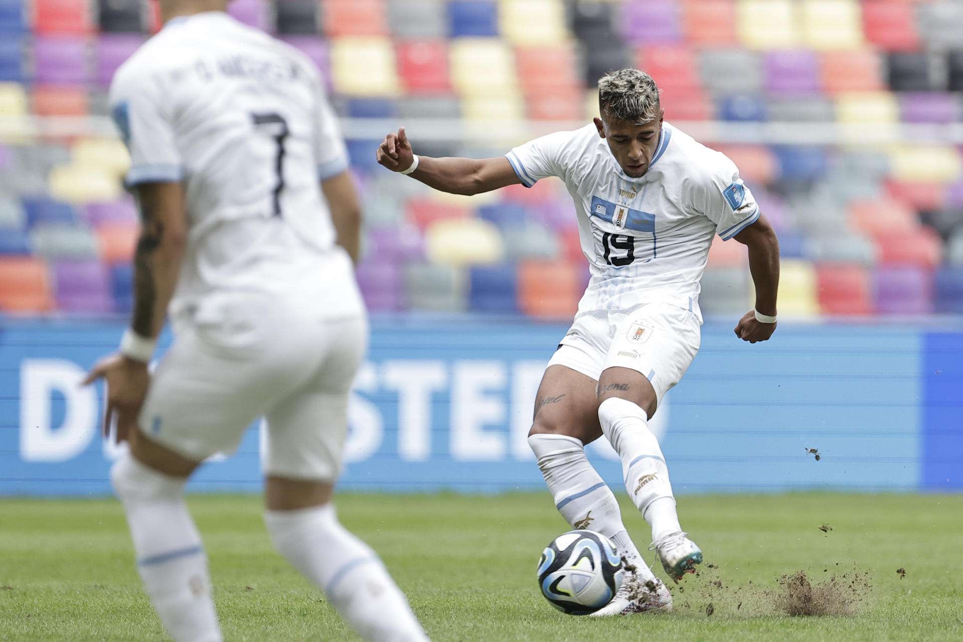 Suspendido Luciano Rodríguez, Uruguay solo tendrá 14 jugadores de campo ante Israel