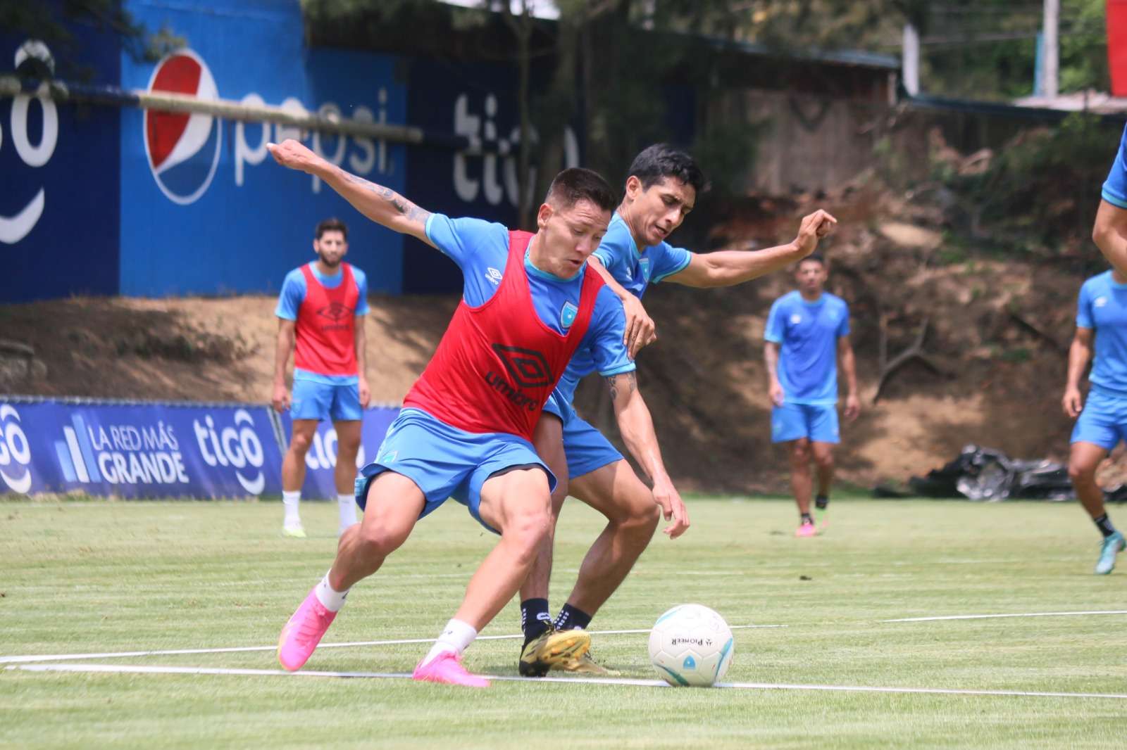 Esteban García actualmente en Selección su futuro sería Mixco, Comunicaciones o Municipal
