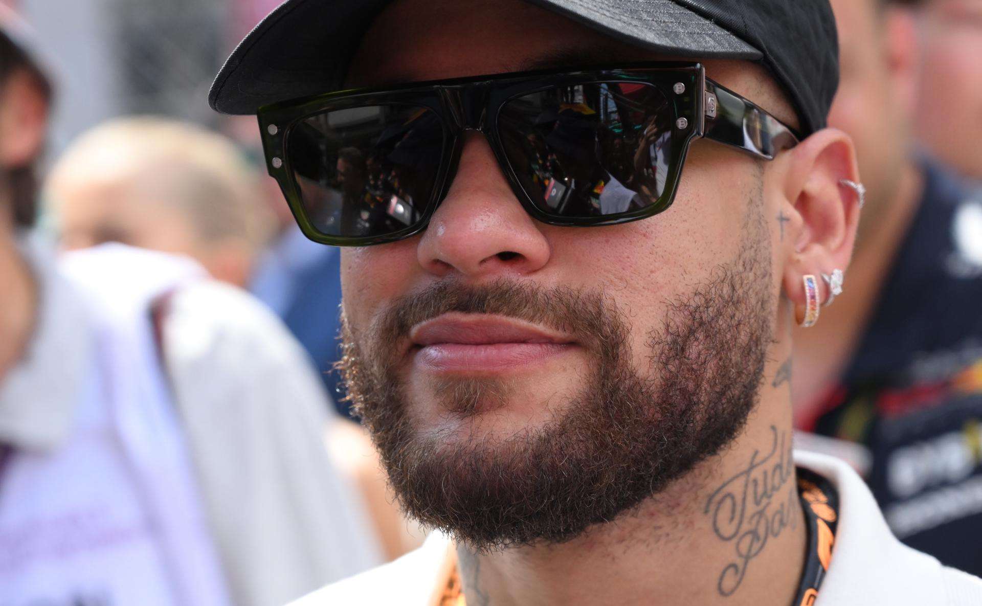 Suspenden las obras en una casa de Neymar en Río por violar la ley medioambiental