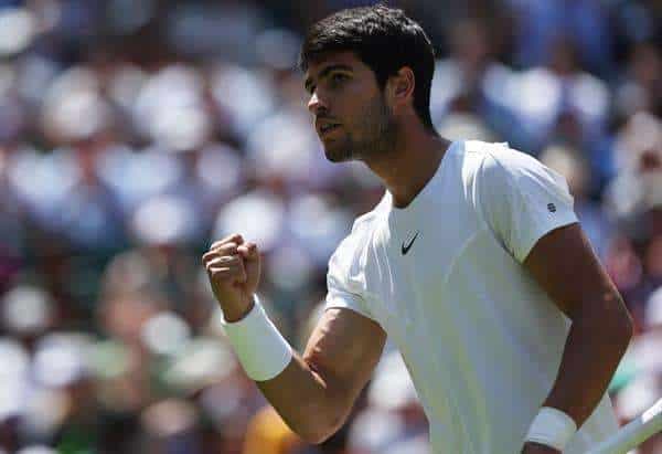 Alcaraz vence a Muller y avanza sin problemas en Wimbledon