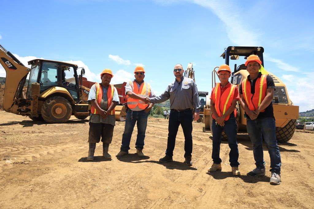 Escuela Bicentenario en Villa Nueva 2