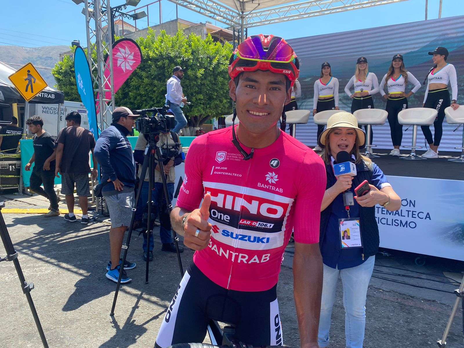 Sergio Chumil Hino One La Red