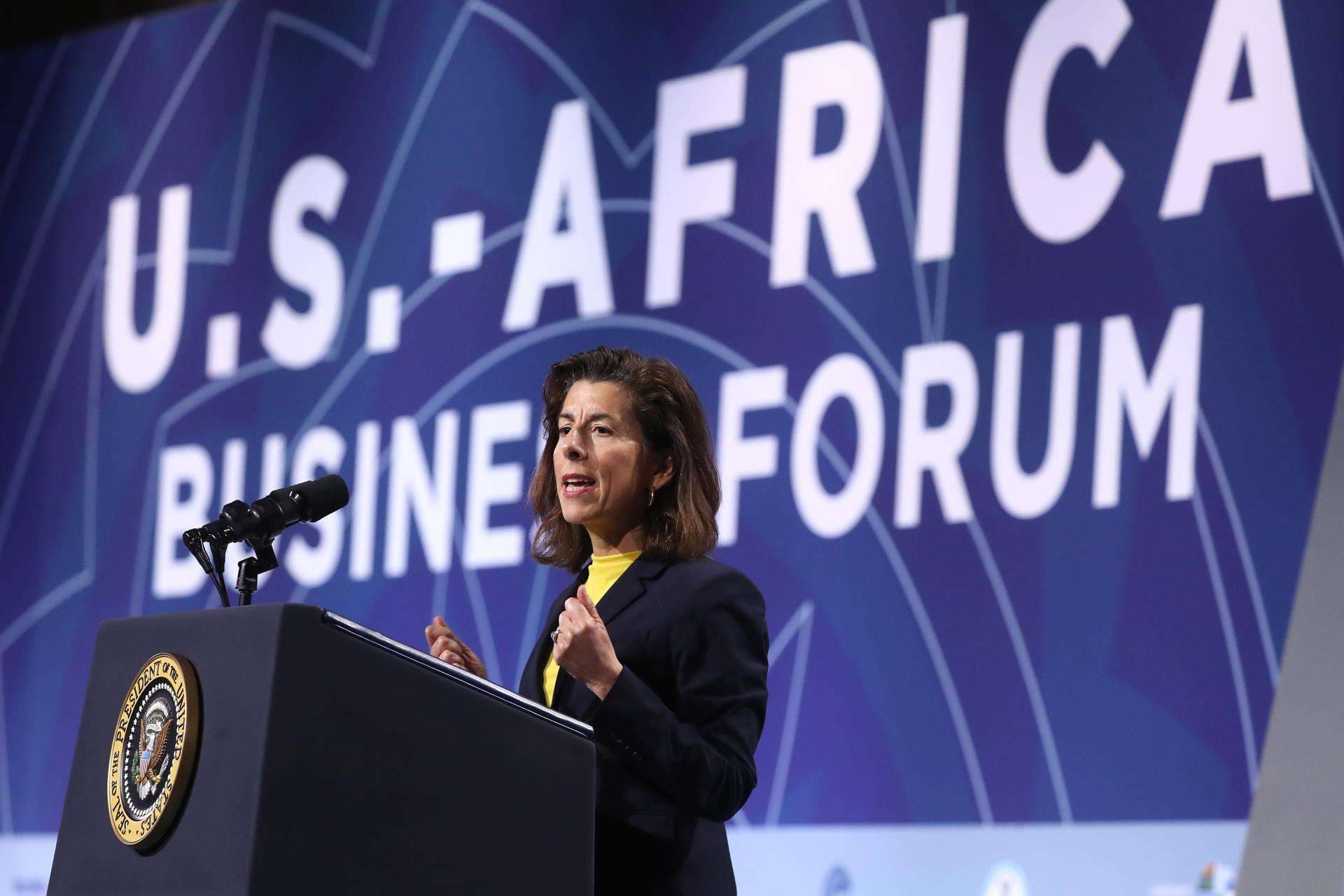 La secretaria de Comercio de EE.UU., Gina Raimondo.