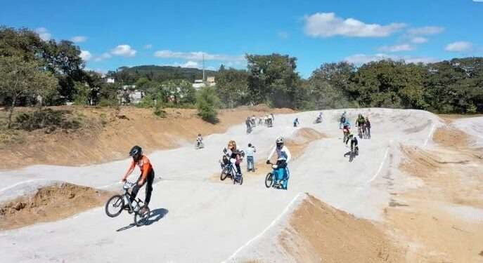 BMX cuenta con pista en el Centro Deportivo Erick Barrondo