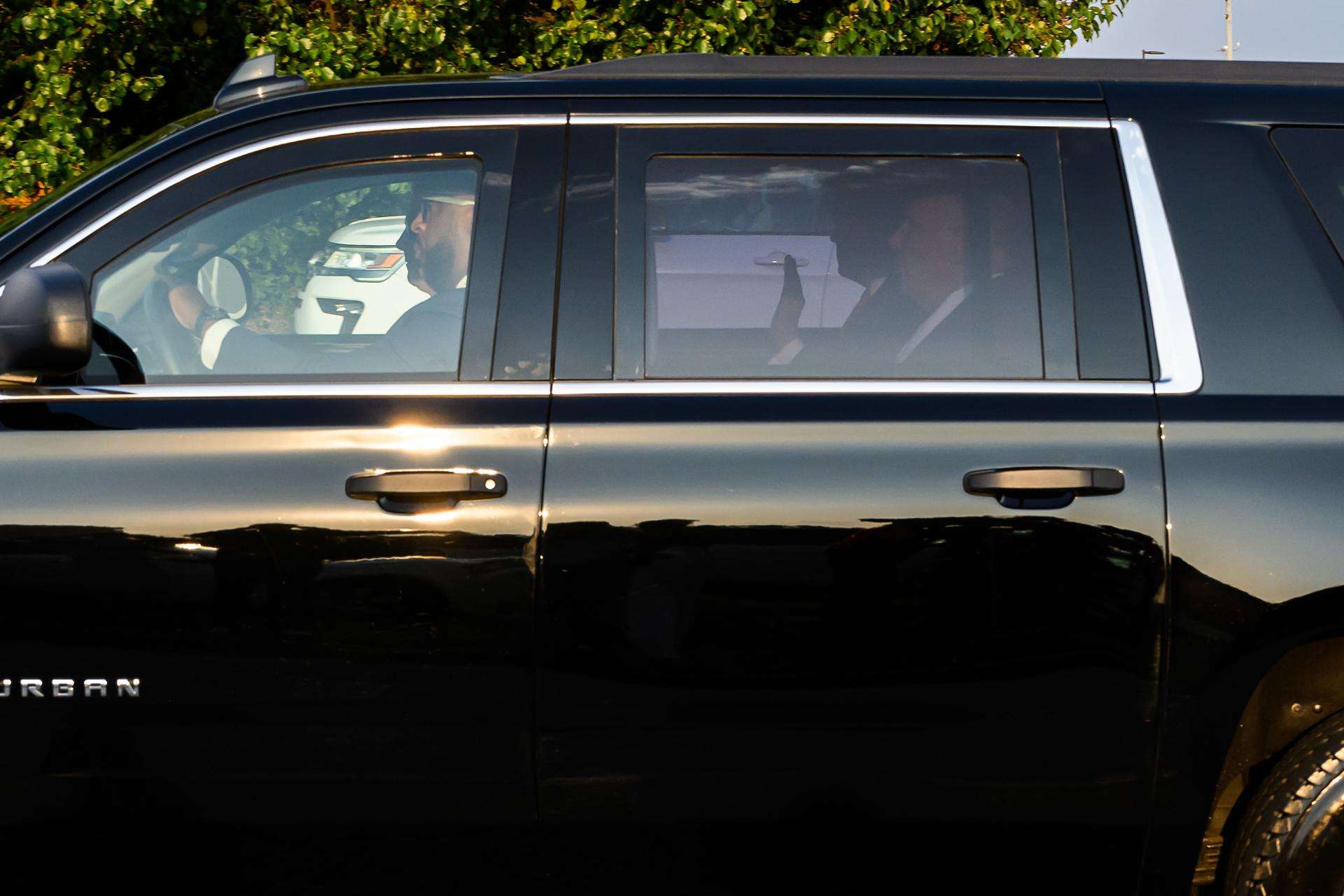 Donald Trump sale en libertad bajo fianza