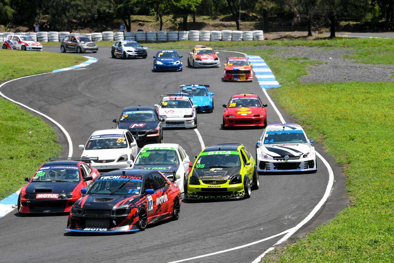 Automovilismo Marco Morales -17-