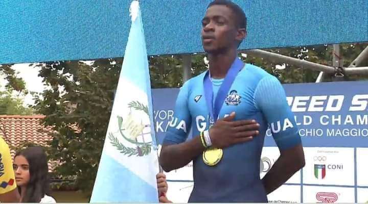 Faberson Bonilla campeón mundial Júnior en 200 metros de velocidad de patinaje