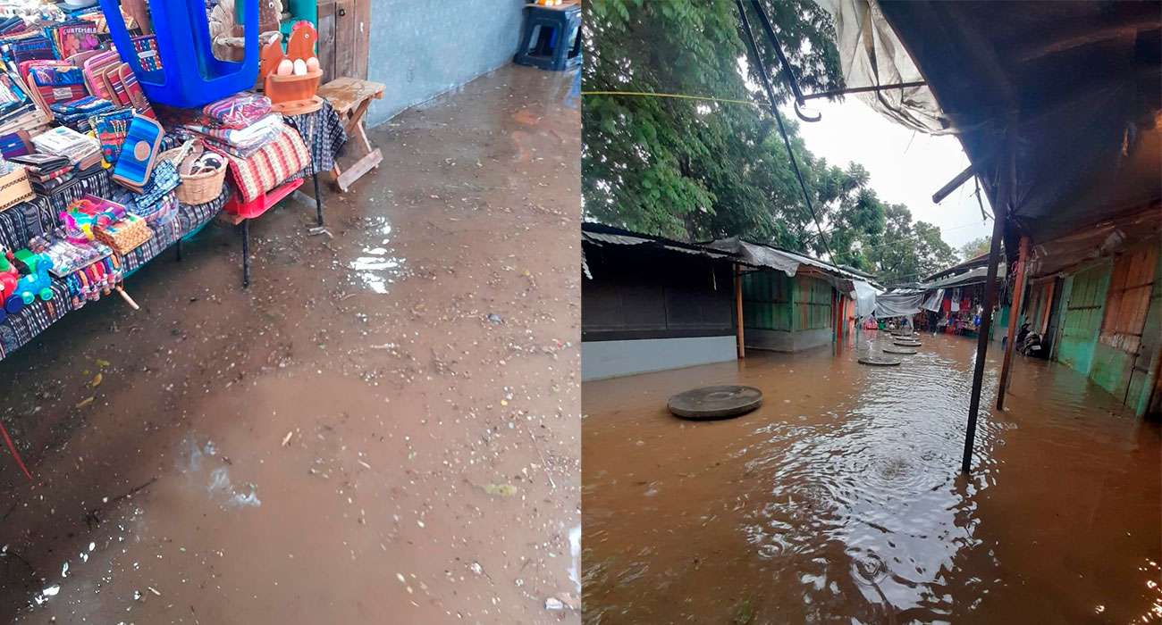 Inundación en la plazuela y Mercado de Artesanías de San Felipe de Jesús por lluvia