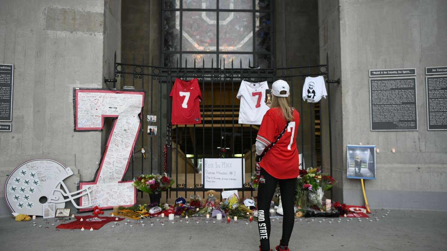 Controversia Sobre la Muerte del ex QB Dwayne Haskins