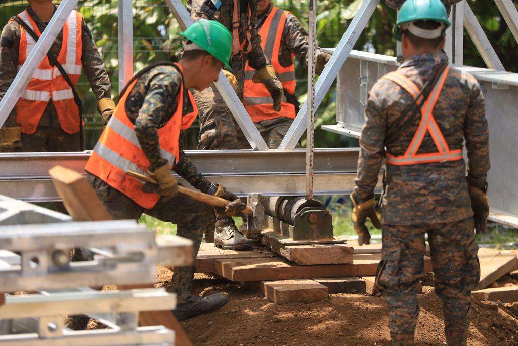 ¿Cómo va la instalación del puente Bailey en Villa Nueva?