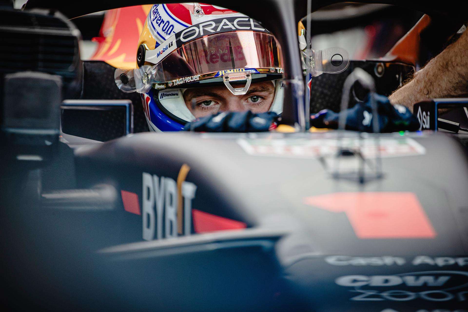 Carlos Sainz: El objetivo es ganar mañana, sería increíble