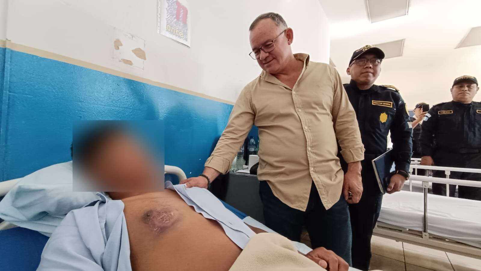 ¿Cuál es el estado de salud del agente policial que repelió un ataque armado?