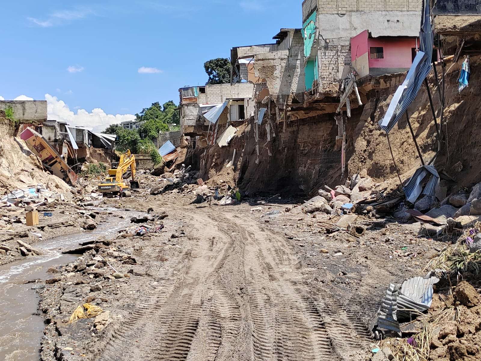 EN FOTOS | Vecinos de Villa Hermosa I sector 4, perdieron sus viviendas