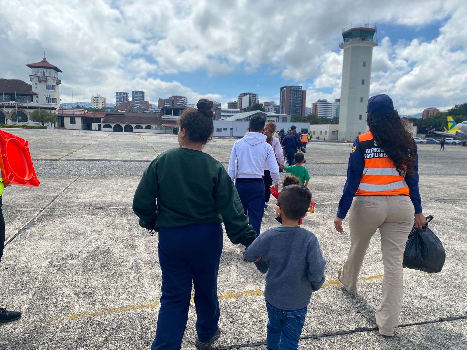 Más de 340 guatemaltecos menores de edad han sido deportados en 5 días