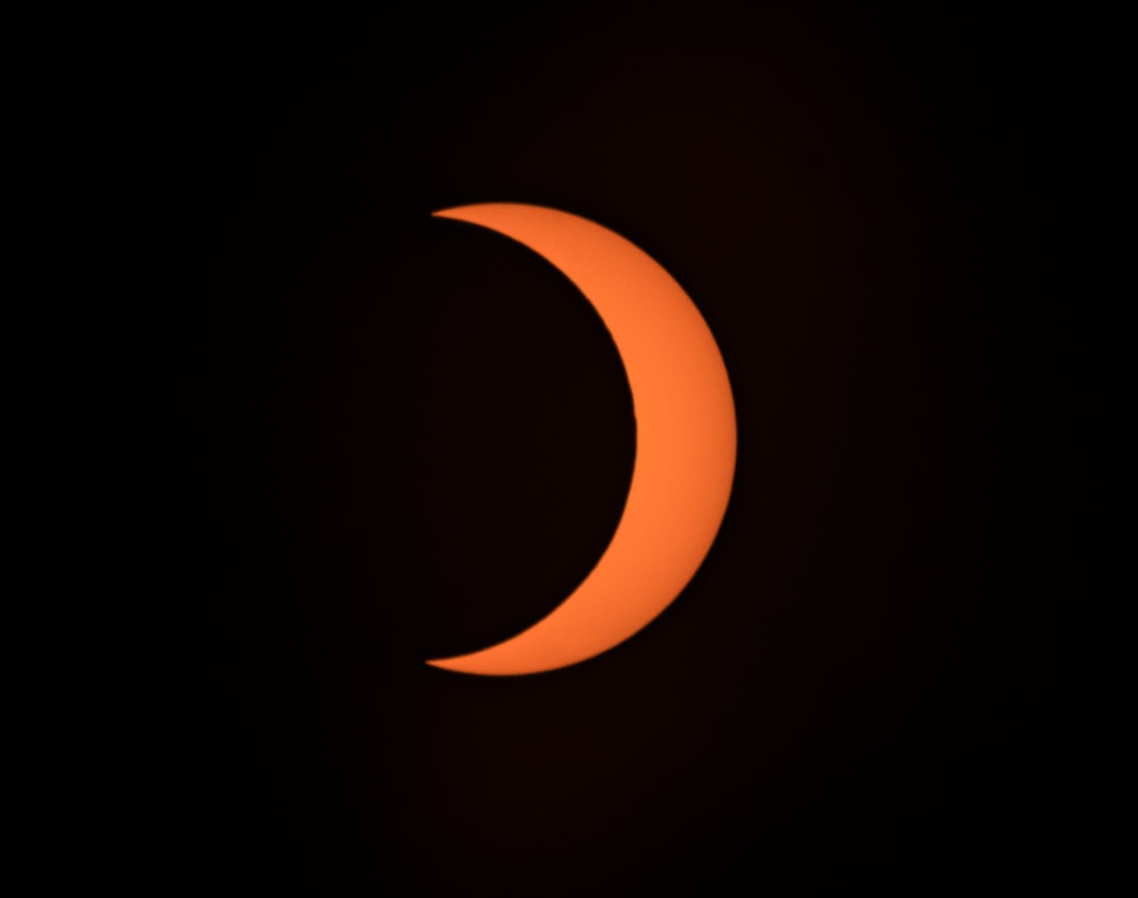 Eclipse solar anular se pudo apreciar en Guatemala