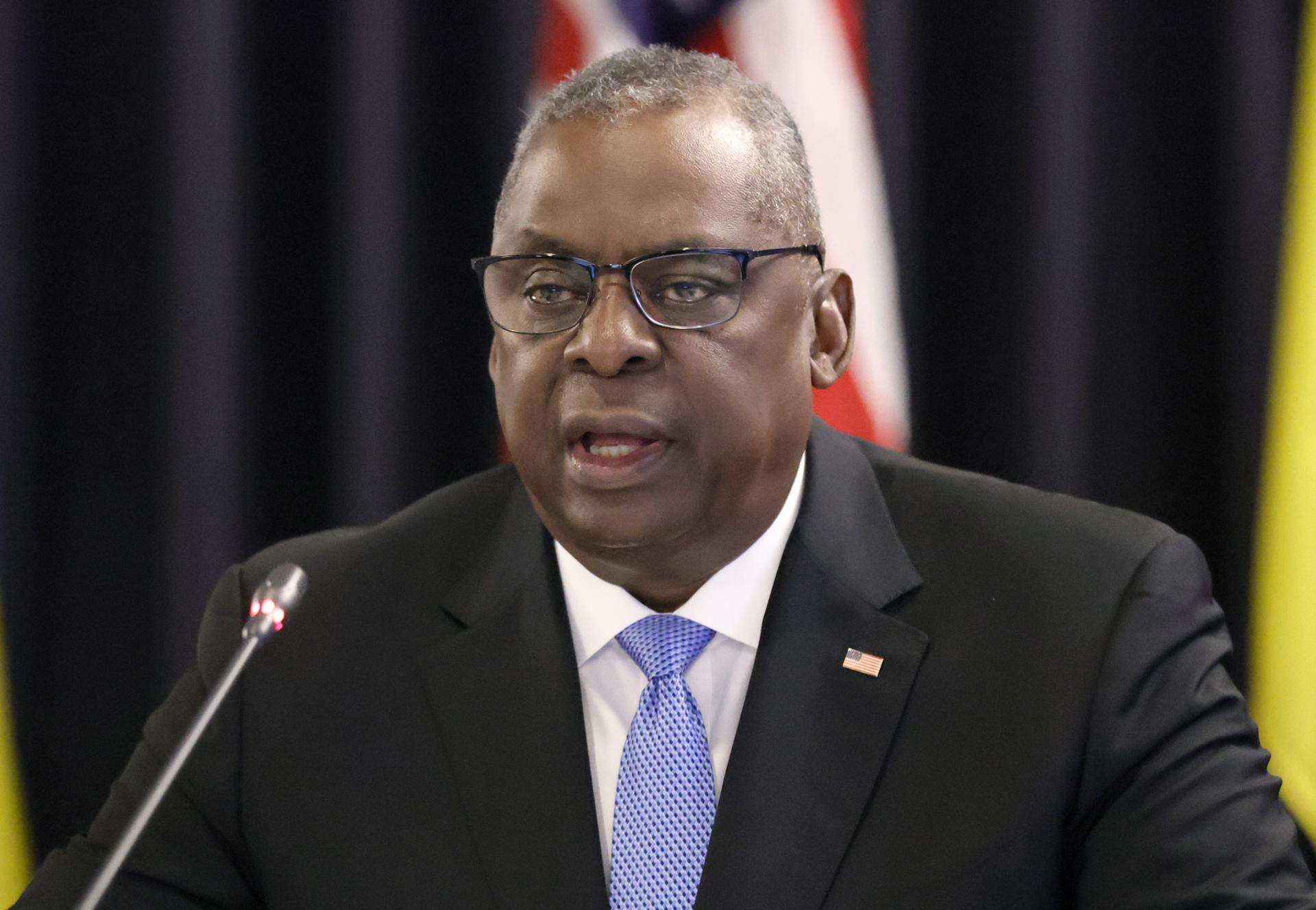 EE.UU. envía un portaaviones y destructores para apoyar a Israel en la guerra