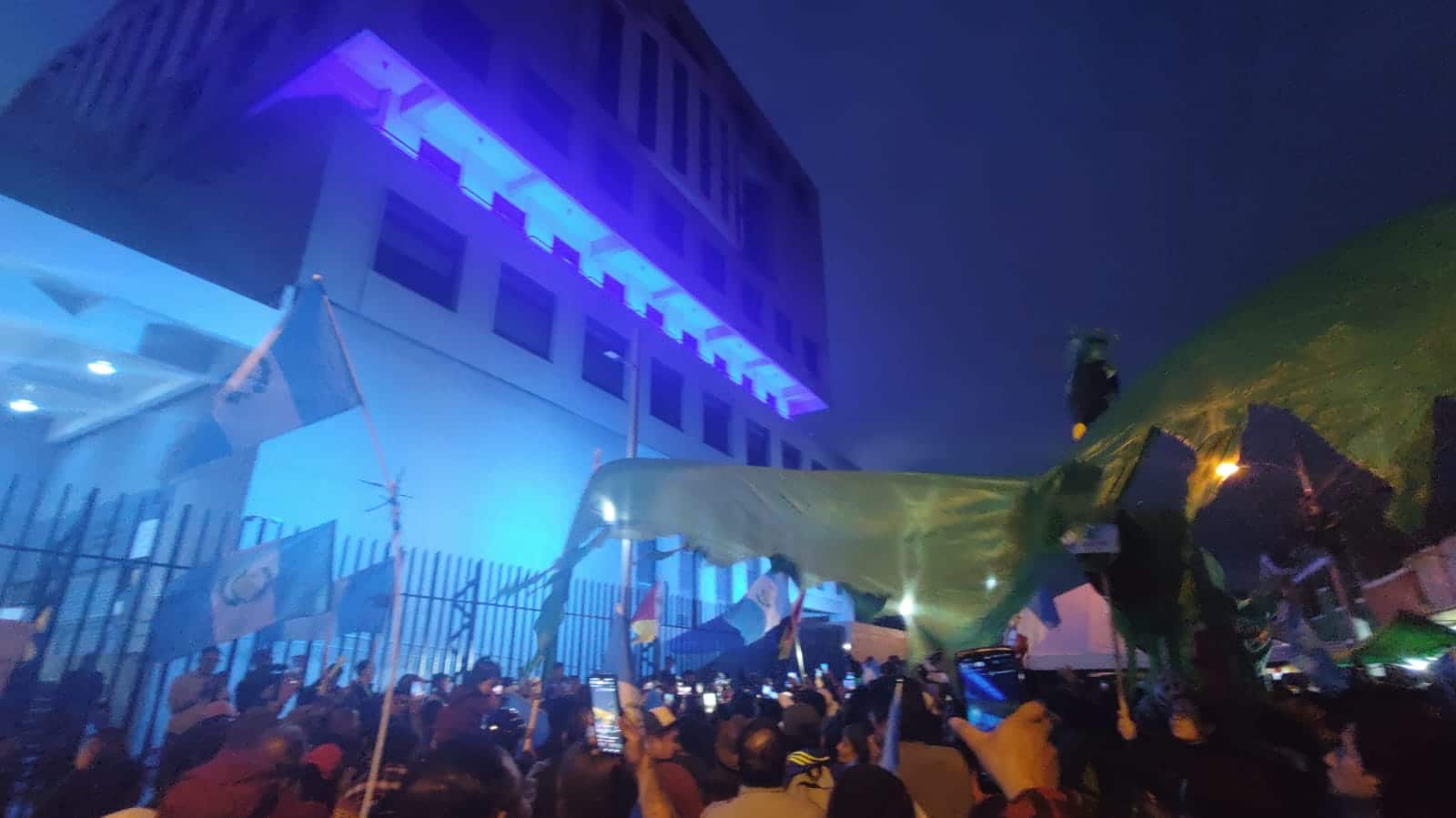 ¿Entrada en las instalaciones del MP será liberada por manifestantes?