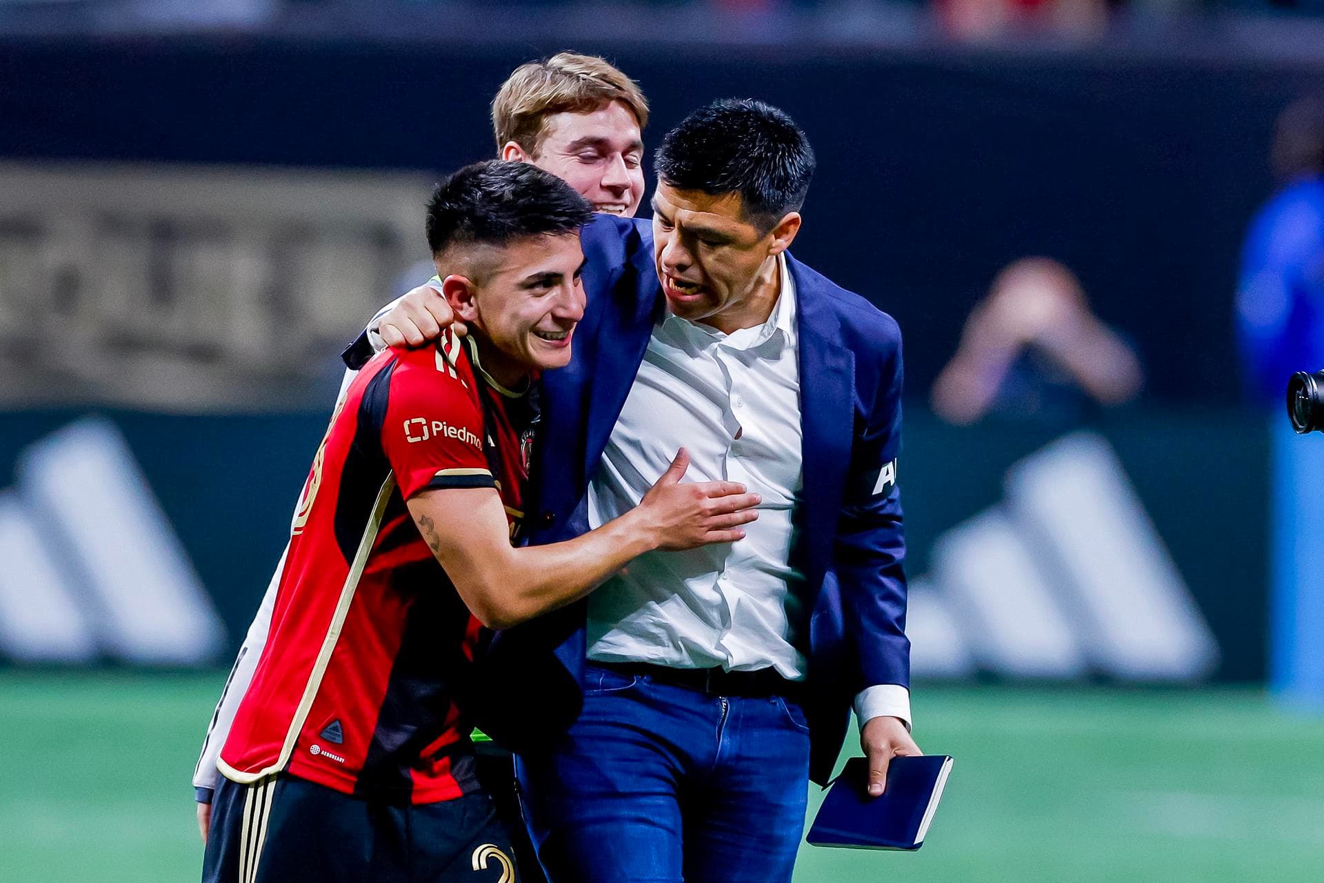 MLS: Thiago Almada y Luciano Acosta, finalistas al MVP
