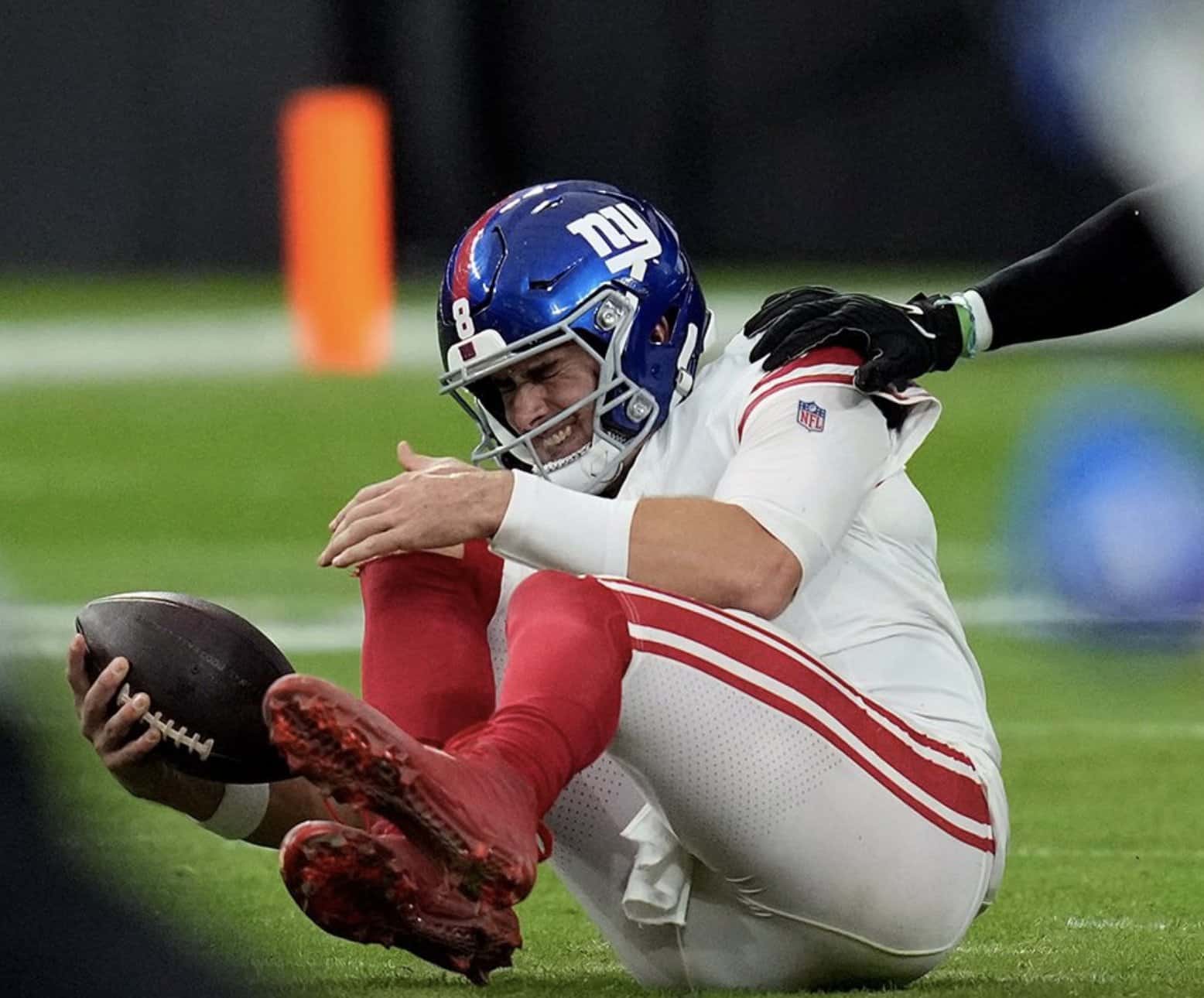 Giants pierden por el resto de la temporada a su 'quarterback' Daniel Jones